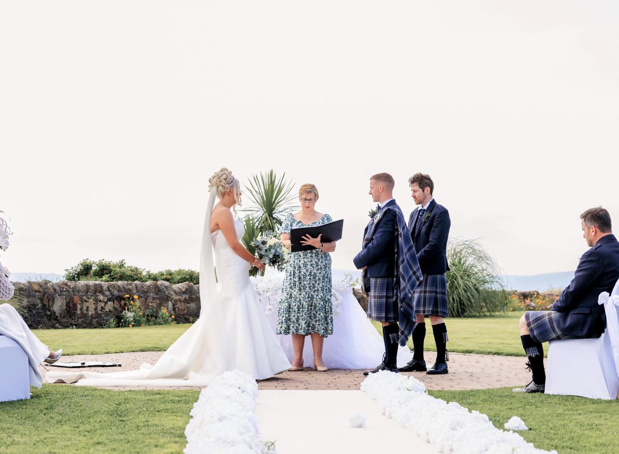 The Waterside 4*