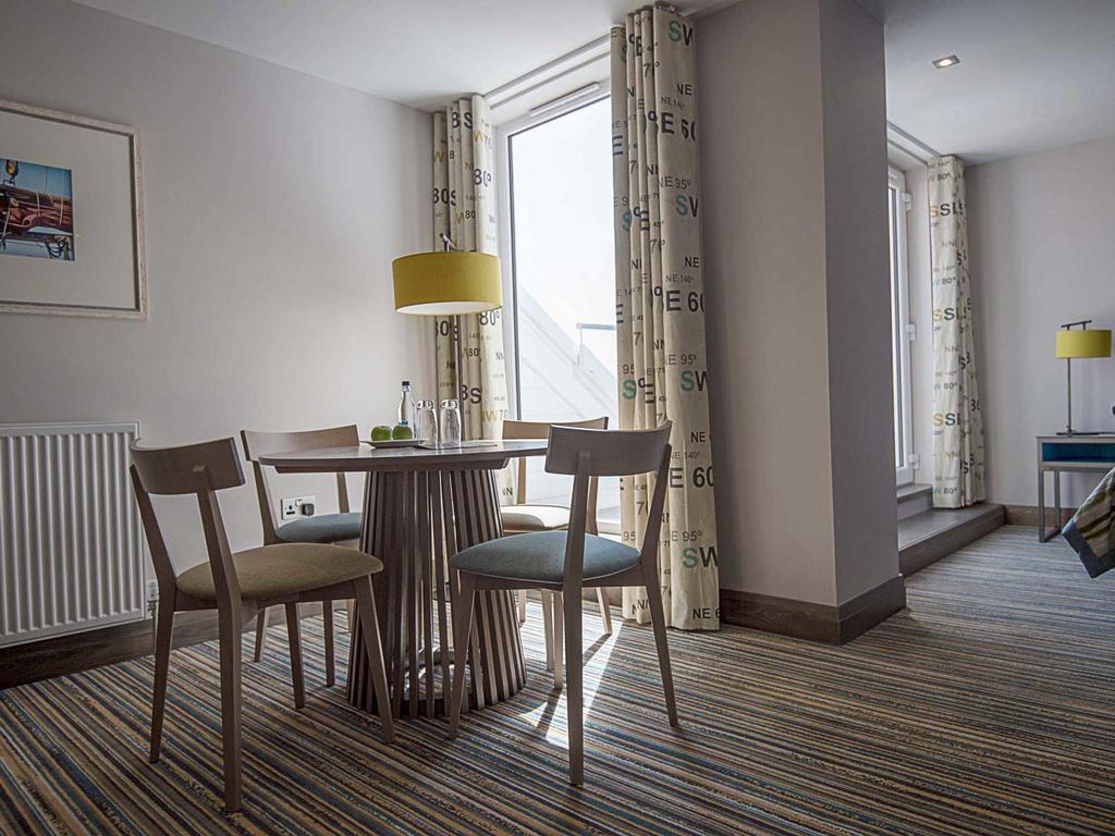 Hotel The Waterside